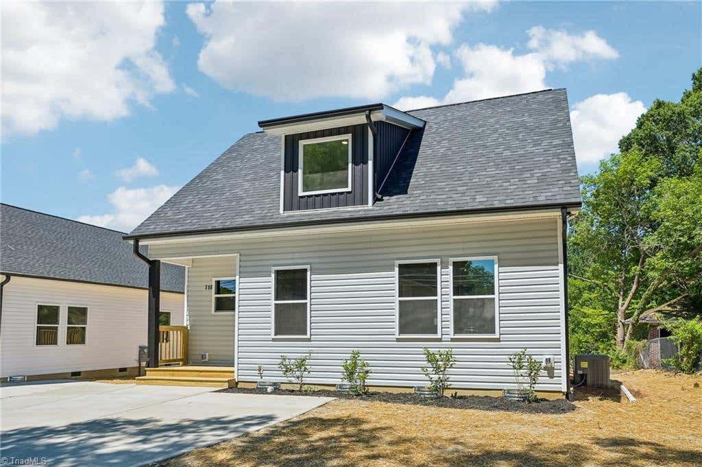 Photo of 118 N Ireland Street, Burlington, NC 27217 (MLS # 1224505)