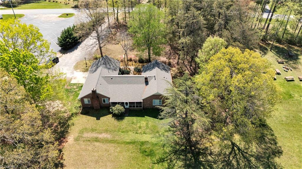 4538 Jessup Grove Road, Greensboro, North Carolina image 6