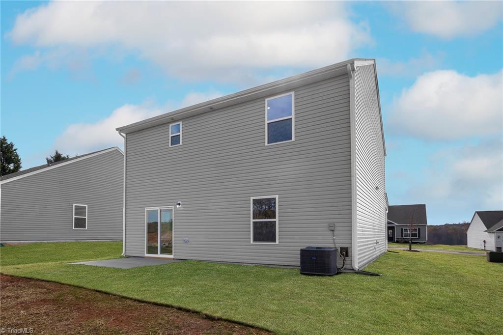 109 Courtland Drive, King, North Carolina image 3