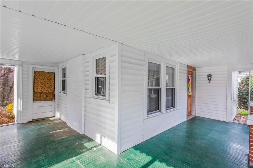 Photo of 800 S Sunset Drive, Winston-Salem, NC 27103 (MLS # 1204347)