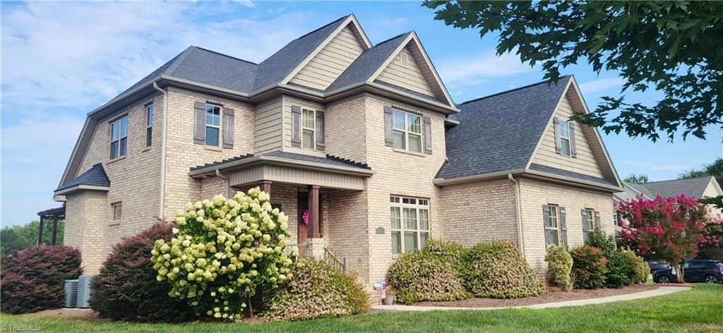 Photo of 153 Caudle Meadows Drive, Advance, NC 27006 (MLS # 1196434)