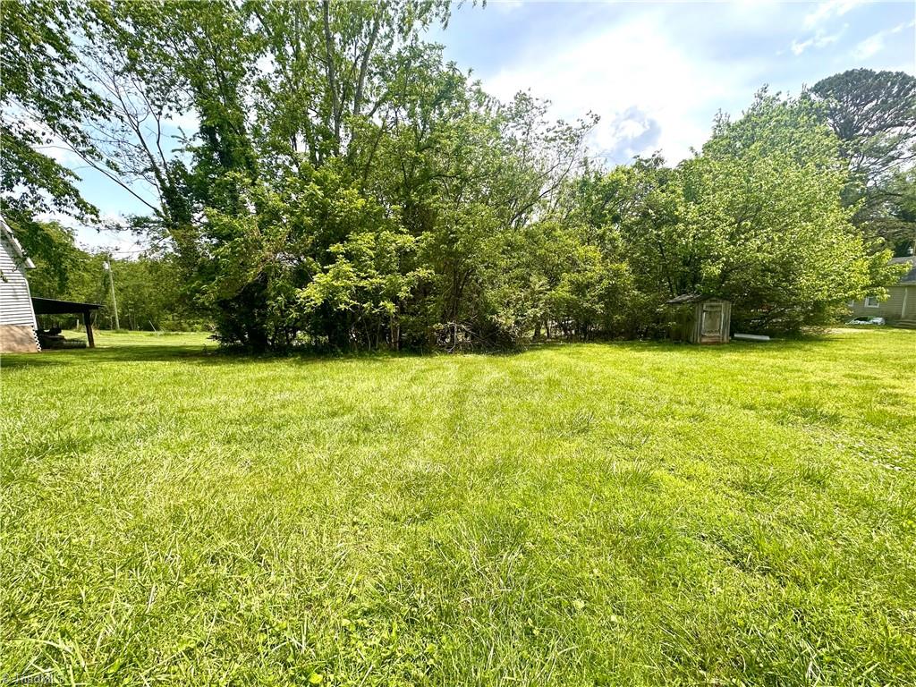 1274 Maple Street, Elkin, North Carolina image 6