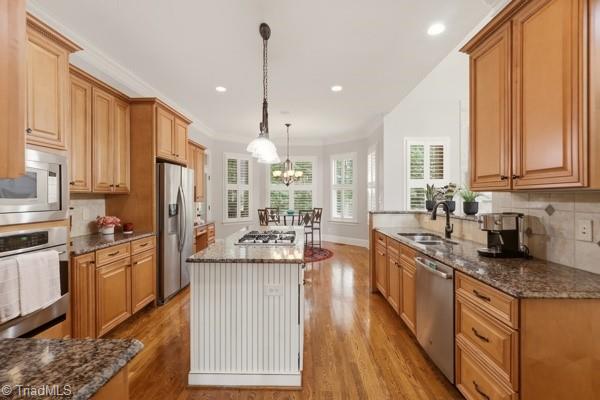 6304 Autumn Crest Court