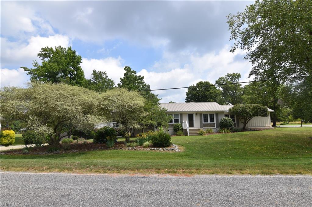 127 Elizabeth Drive