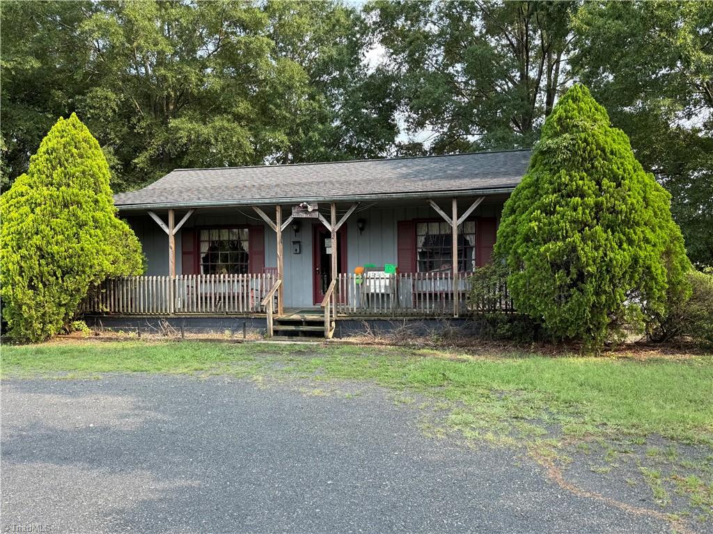1624 E Meadow Road, Eden, NC, 27288