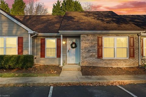 A home in Kernersville