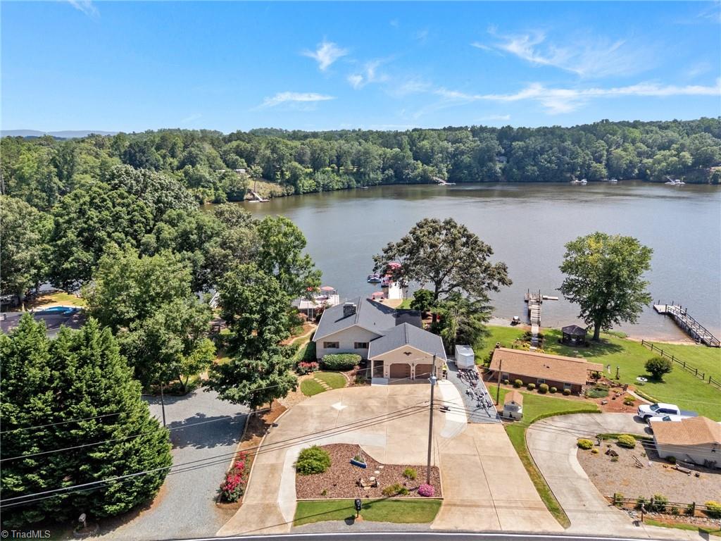 643 Lake Drive