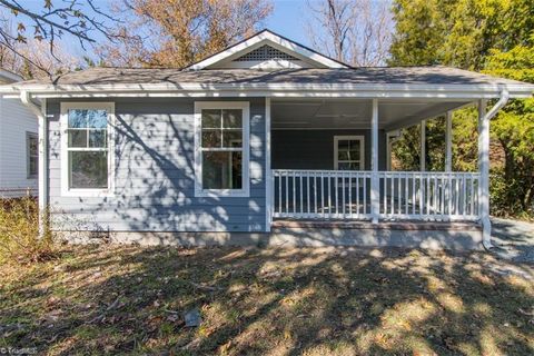 Homes For Sale - 1809 Franklin Avenue<br/> High Point, NC 27260