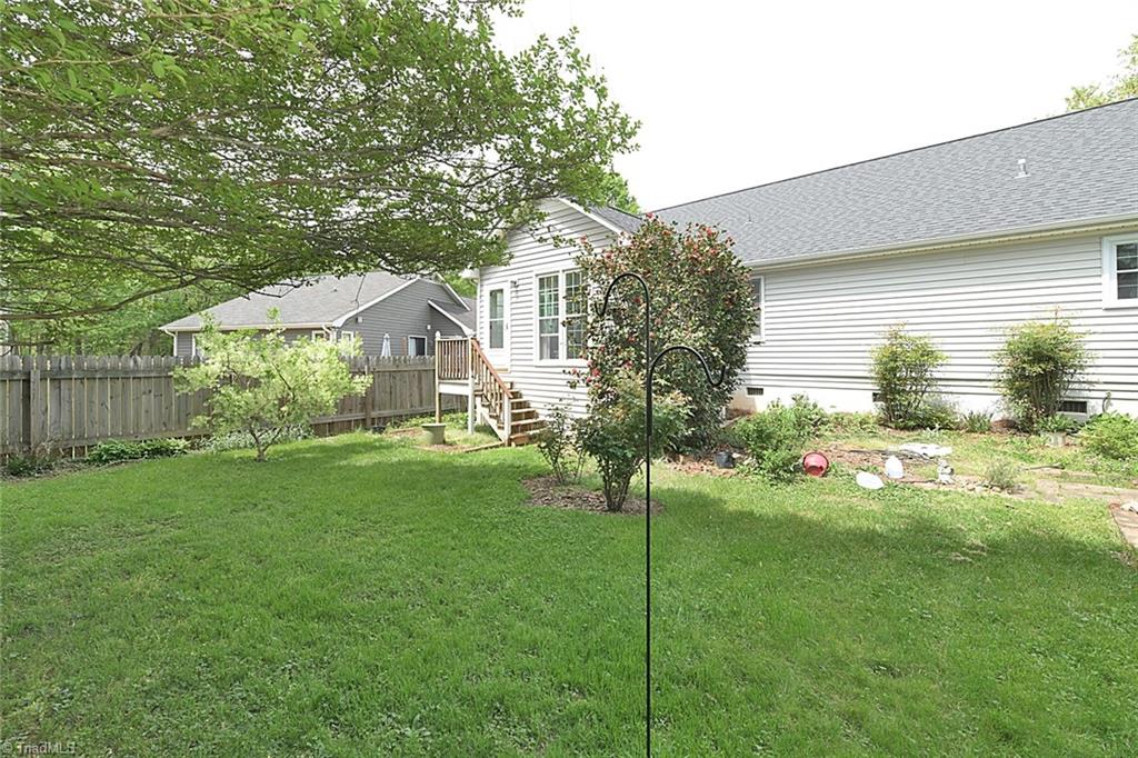 1216 Sequoia Drive