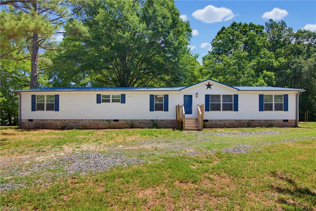 1041 Whitts Road, Madison, NC, 27025