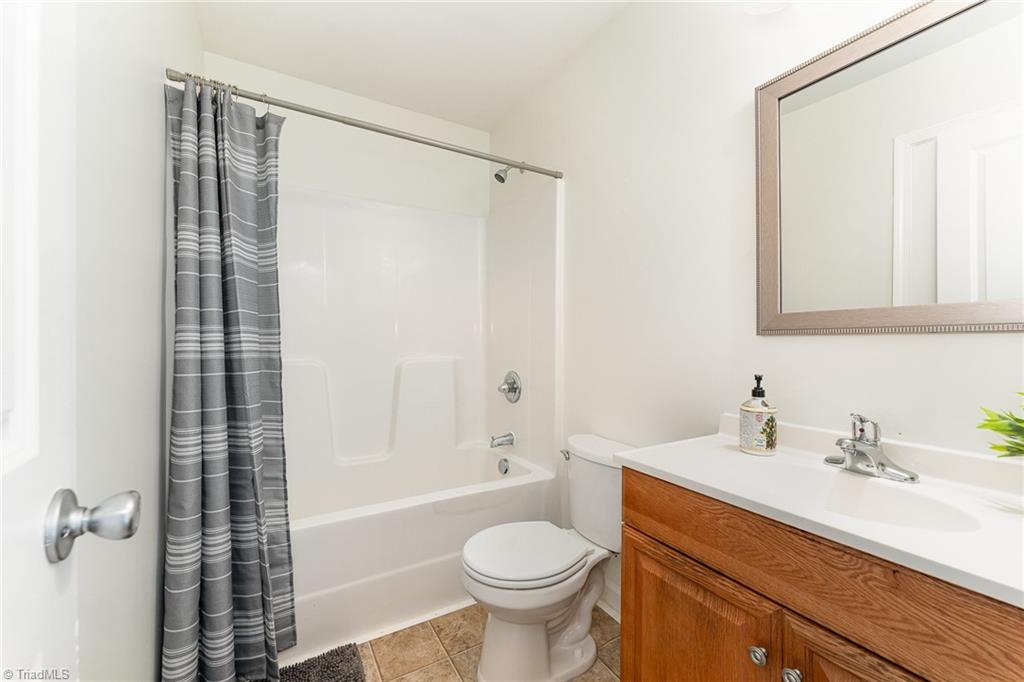 4102 Rev Williams Drive, Greensboro, North Carolina image 18