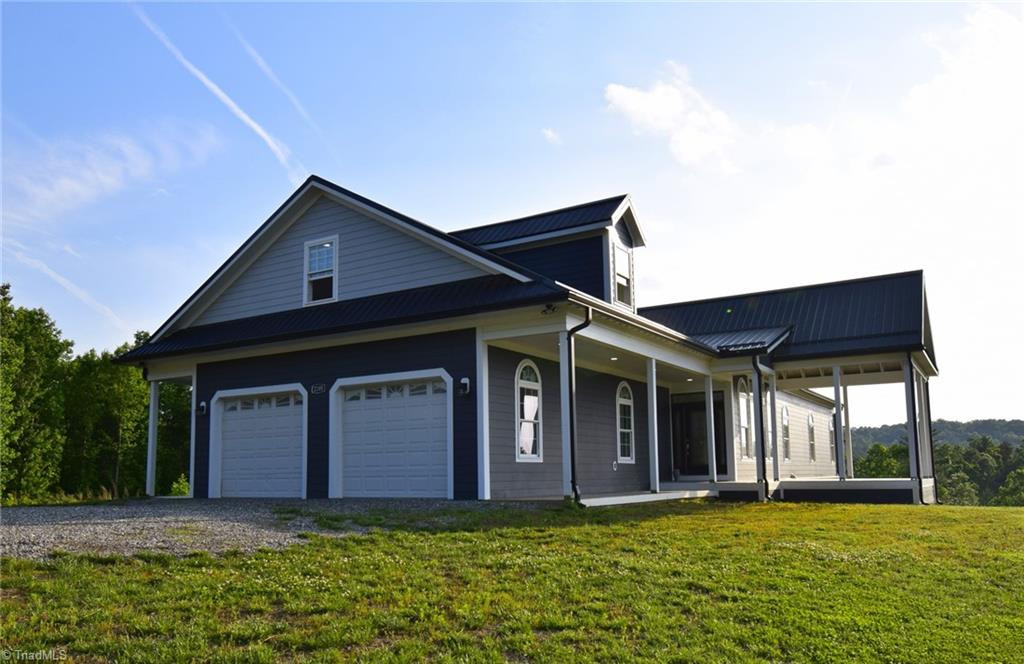 2205 Fishing Creek Arbor Road, Wilkesboro, North Carolina image 1