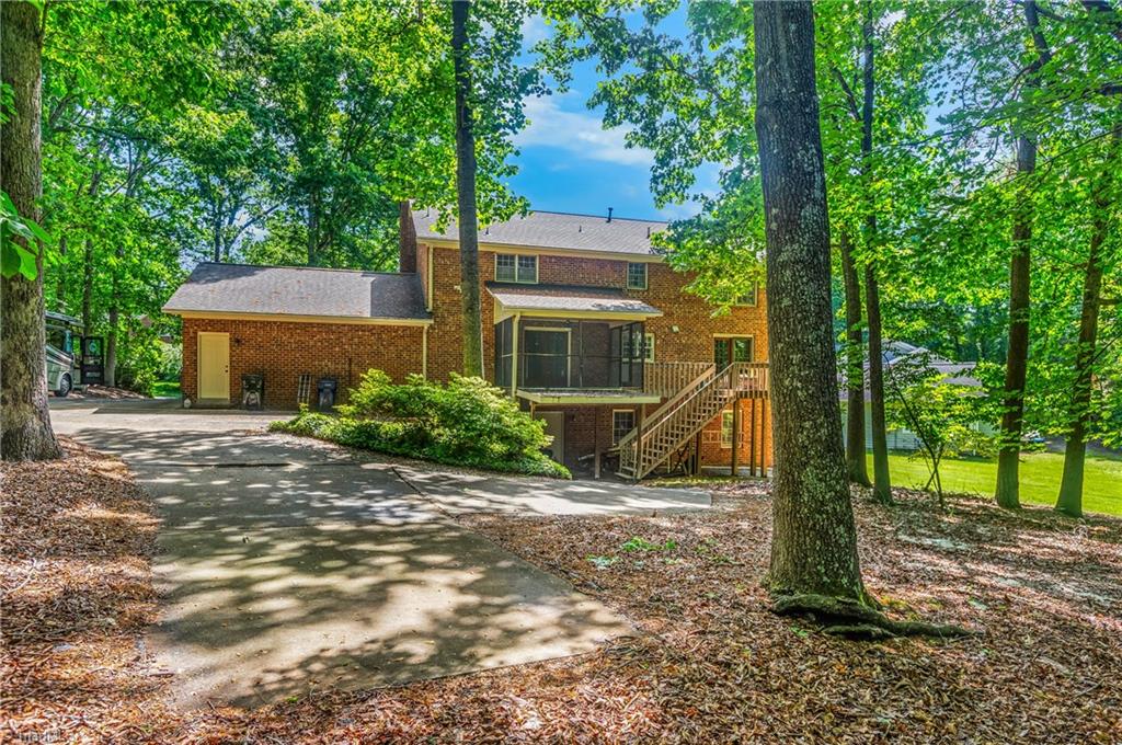 101 Byrnwood Drive, Jamestown, North Carolina image 24