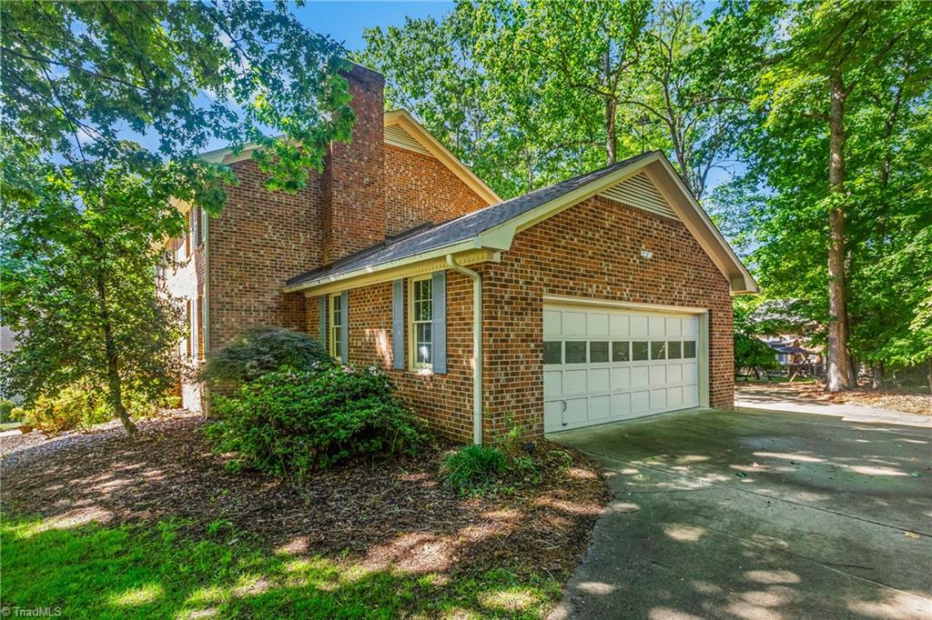 101 Byrnwood Drive, Jamestown, North Carolina image 23