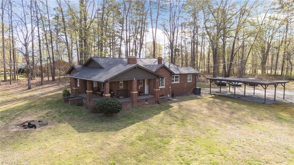 Photo of 1513 NC Highway 62, Archdale, NC 27263 (MLS # 1213518)