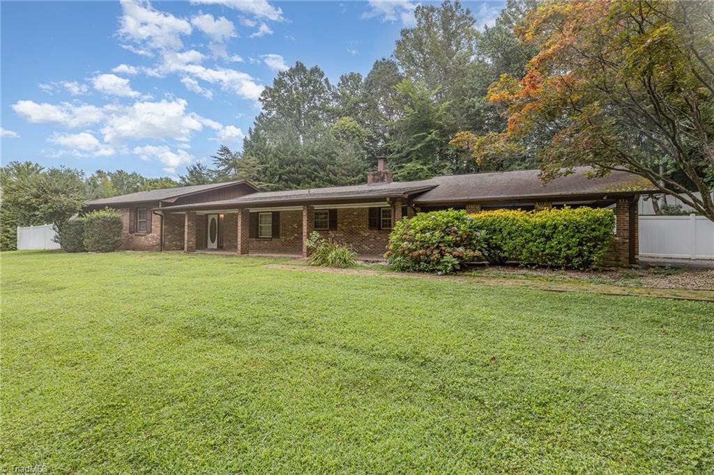 2725 Spicewood Drive