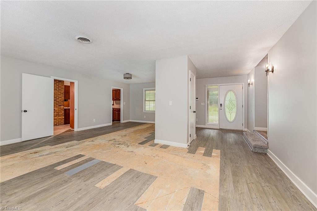 2725 Spicewood Drive