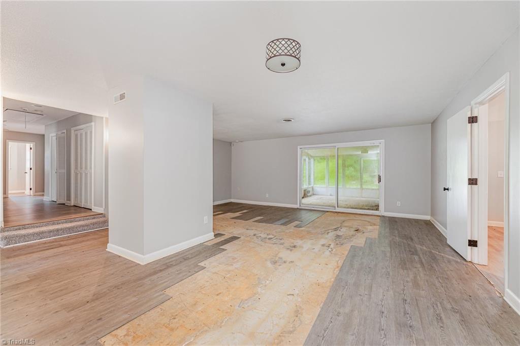 2725 Spicewood Drive