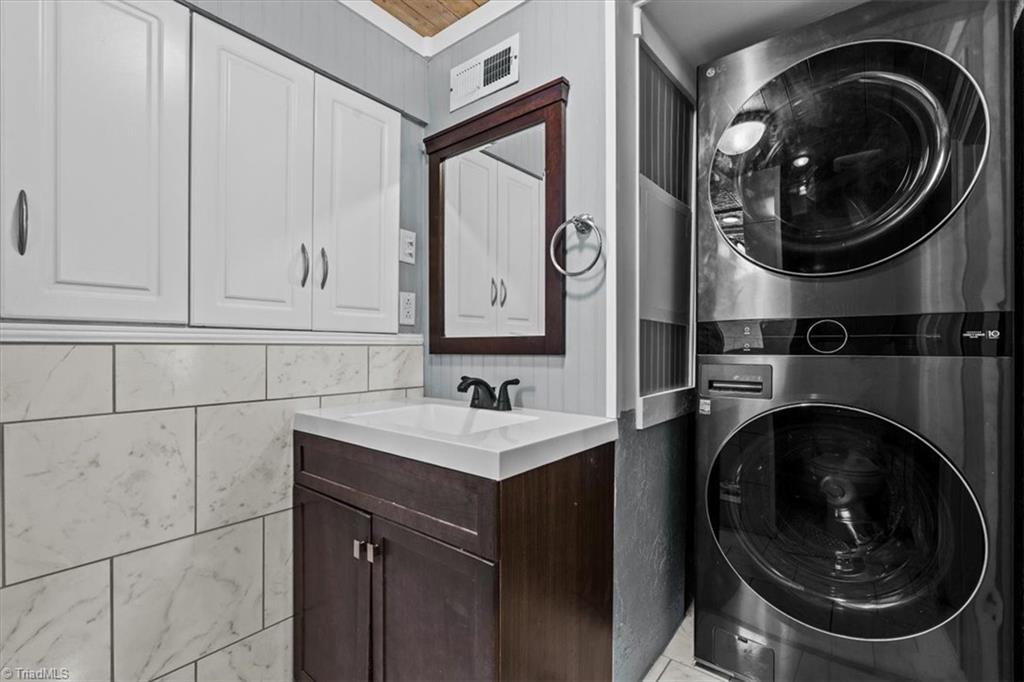 718 Lake Drive 9 Drive #9, Lexington, North Carolina image 24
