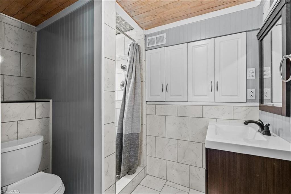 718 Lake Drive 9 Drive #9, Lexington, North Carolina image 25