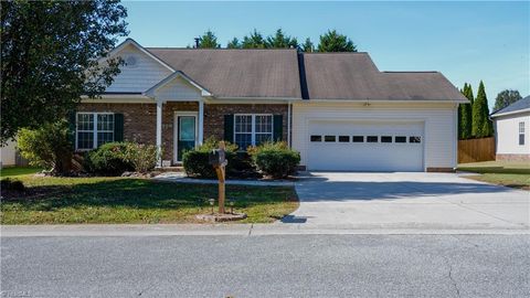 A home in Kernersville