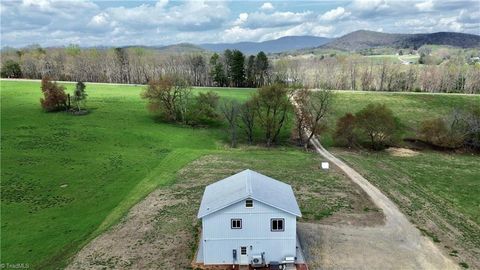 Homes For Sale - 322 Layell Road<br/> Wilkes County, Elkin, NC 28621