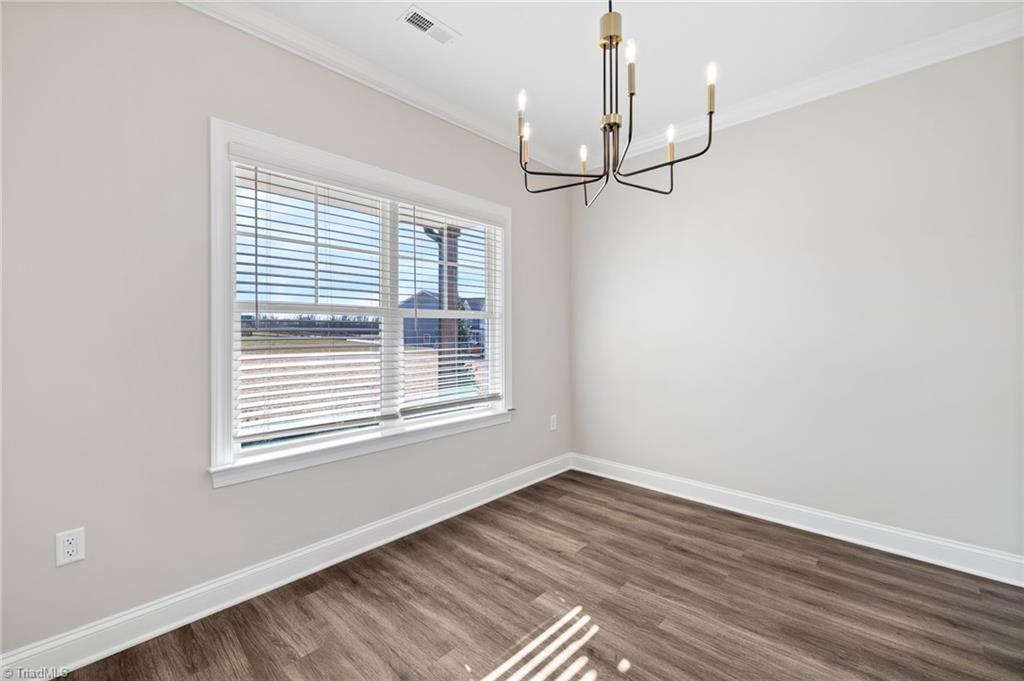 Madison, North Carolina 27025, United States, 4 Bedrooms Bedrooms, ,4 BathroomsBathrooms,Residential,Active,198072