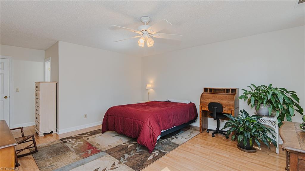 6147 Spring Forest Drive, Pfafftown, North Carolina image 29