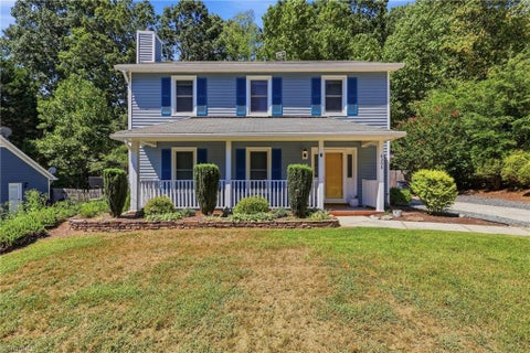 Homes For Sale - 6308 Bonnybrook Court<br/> Greensboro, NC 27410