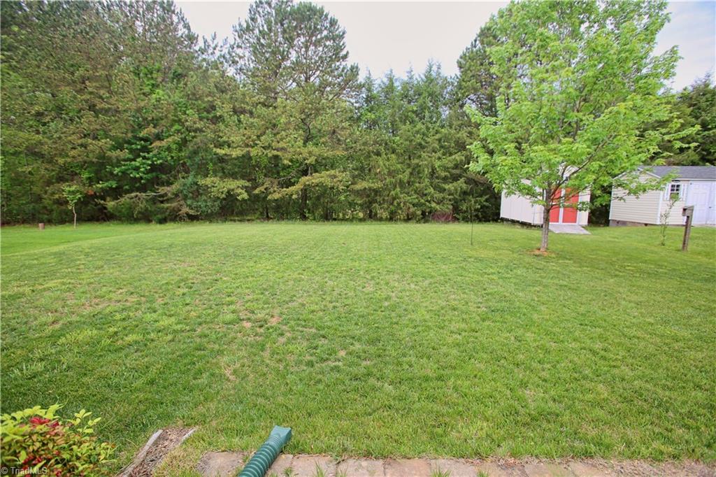 5409 Broadleaf Road, Summerfield, North Carolina image 24