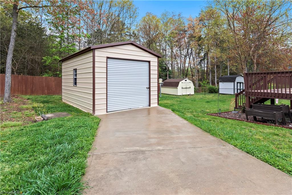 583 Porter Lane, Kernersville, North Carolina image 22