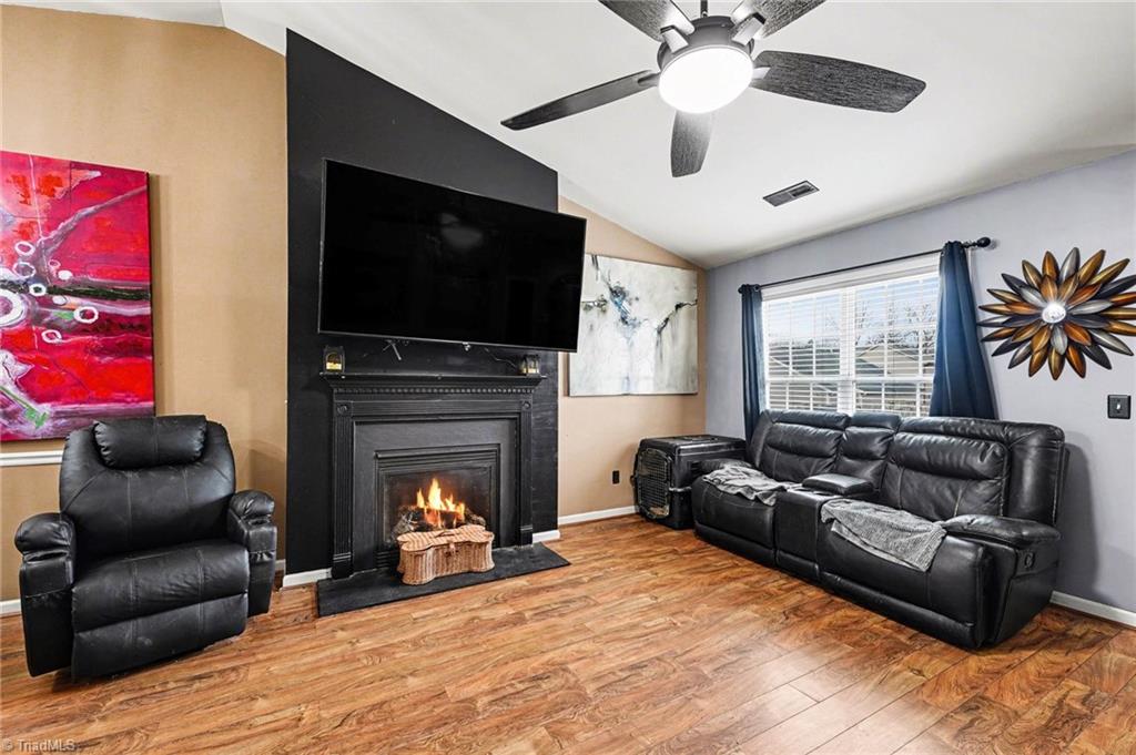 1821 Pope Hill Court