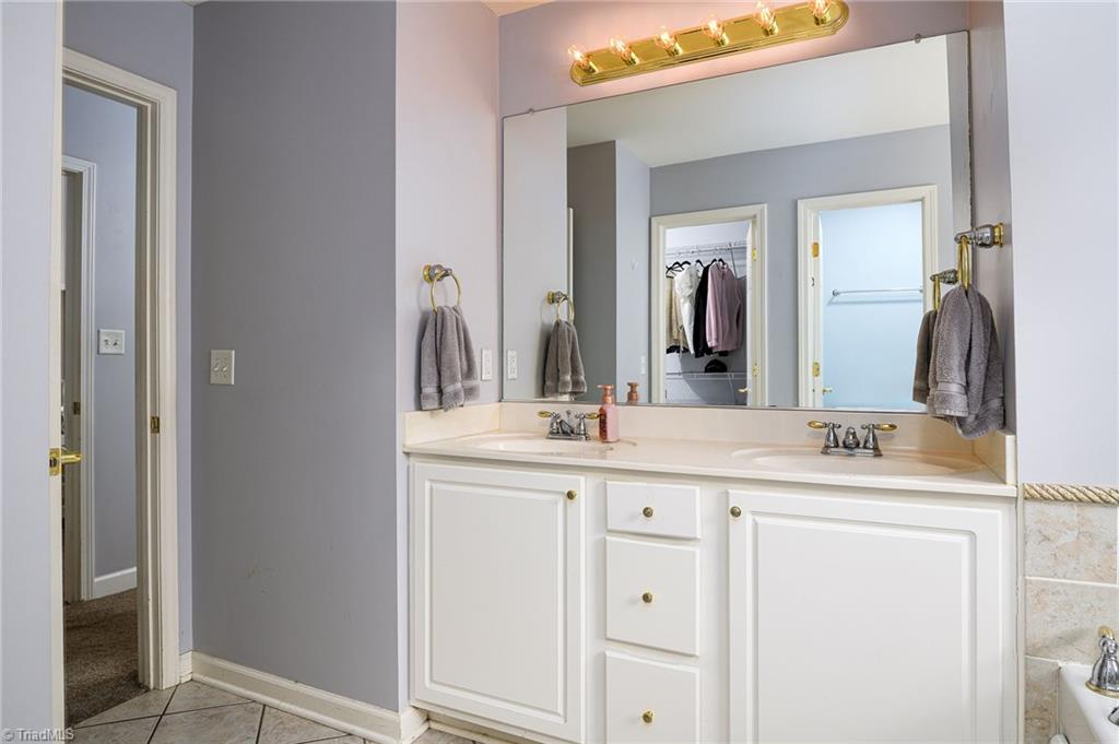 5711 Beaver Pond Trail, Pfafftown, North Carolina image 20