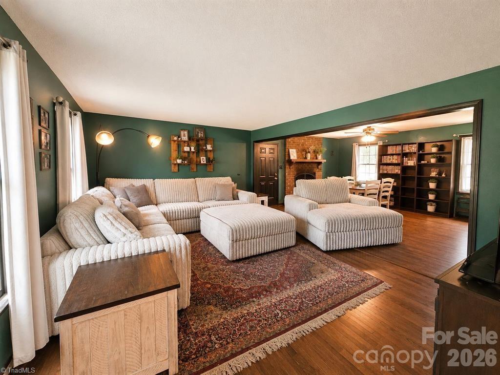 Photo of 6127 Winview Heights Street, Clemmons, NC 27012 (MLS # 1233139)