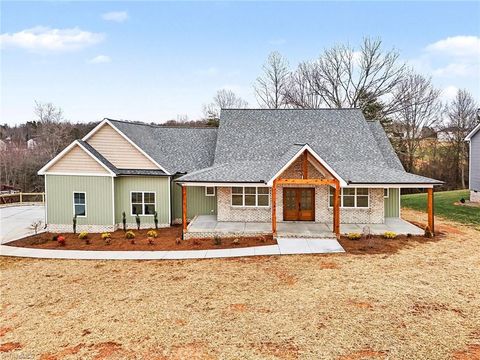 Homes For Sale - 183 Providence Trail<br/> Madison, NC 27025