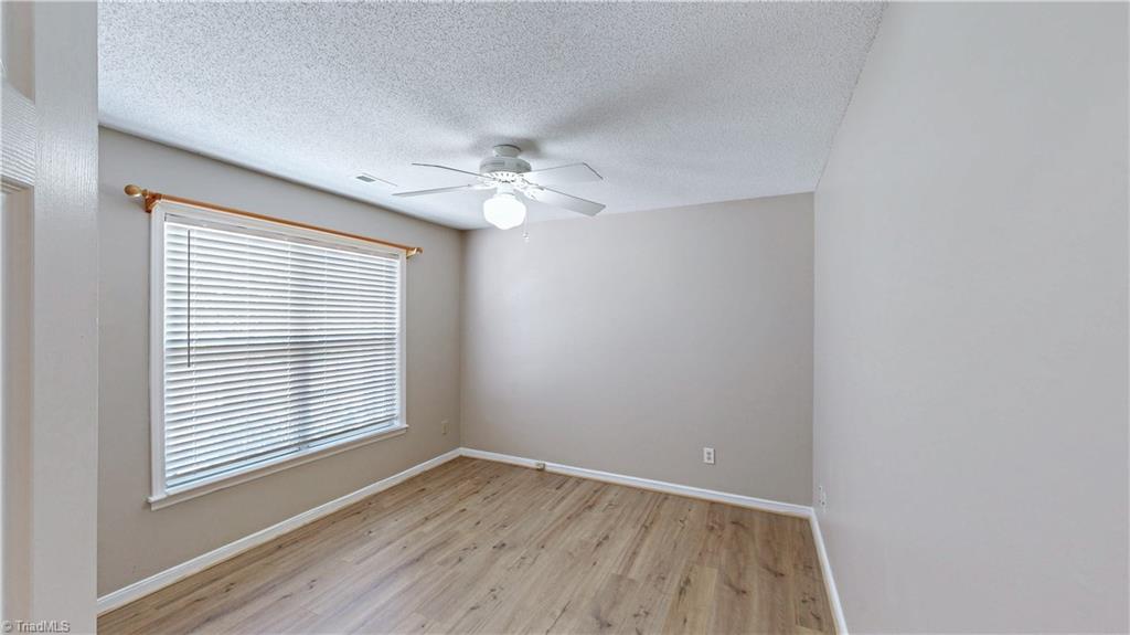 3133 HIGH BRIDGE Circle