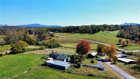 A home in Pilot Mountain