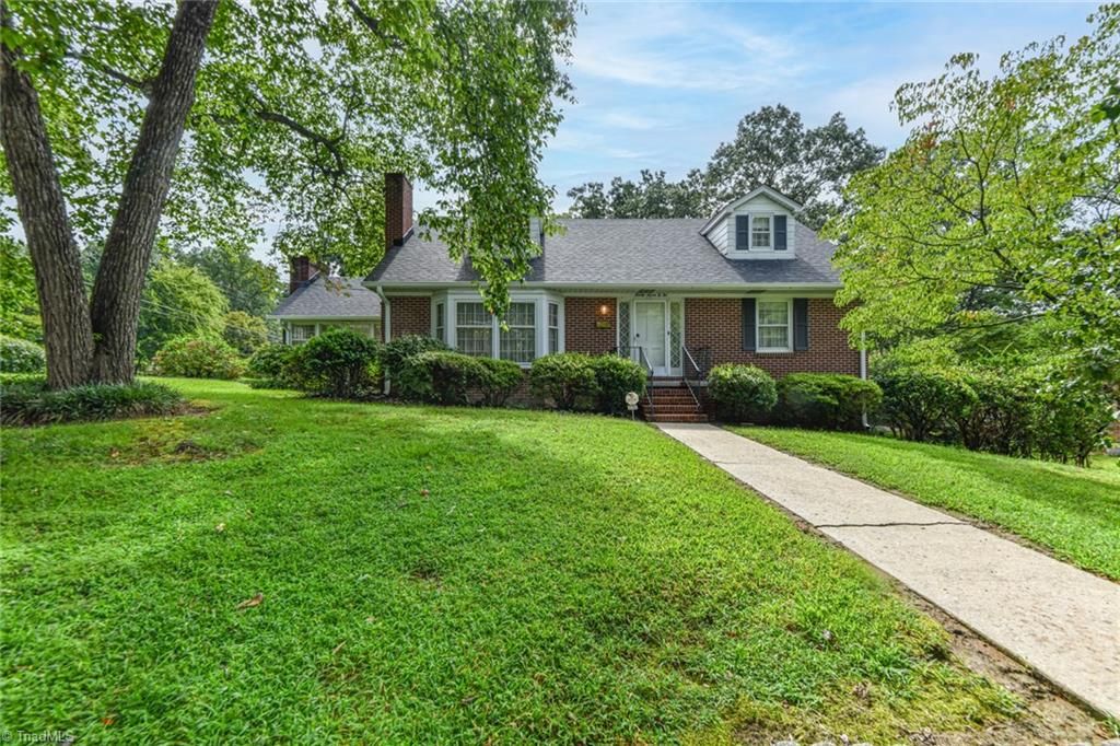 Photo of 2702 Holly Drive, Greensboro, NC 27408 (MLS # 1211488)