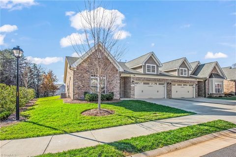 A home in Kernersville