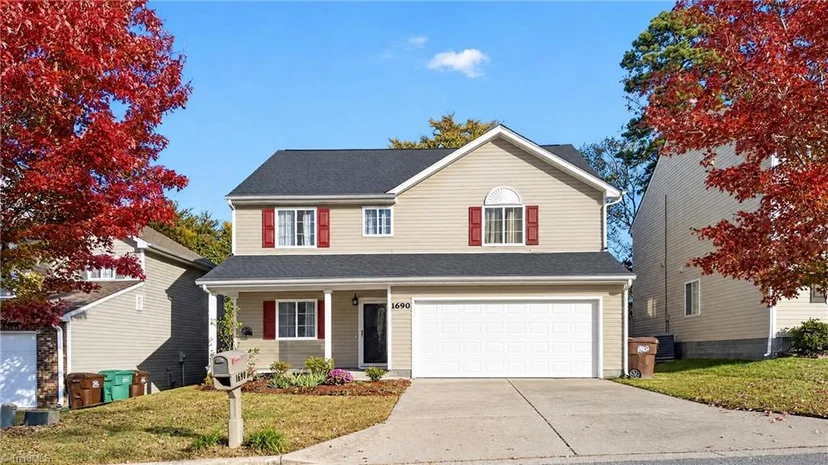 1690 Coryton Way, photo 1 of 50