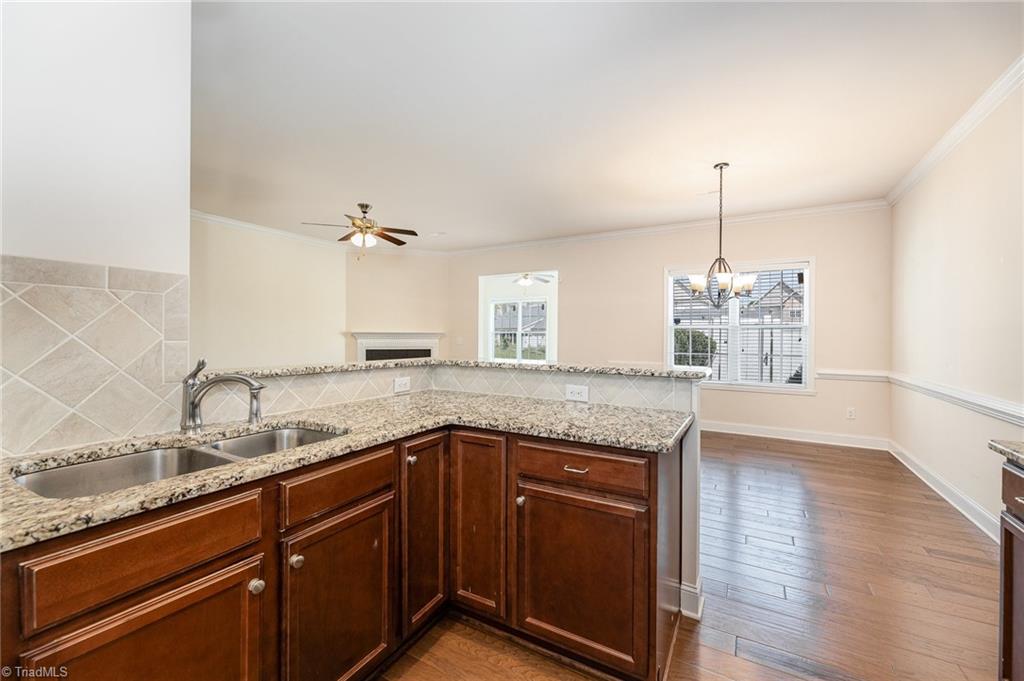 7070 Hanesbrook Circle, Clemmons, North Carolina image 14