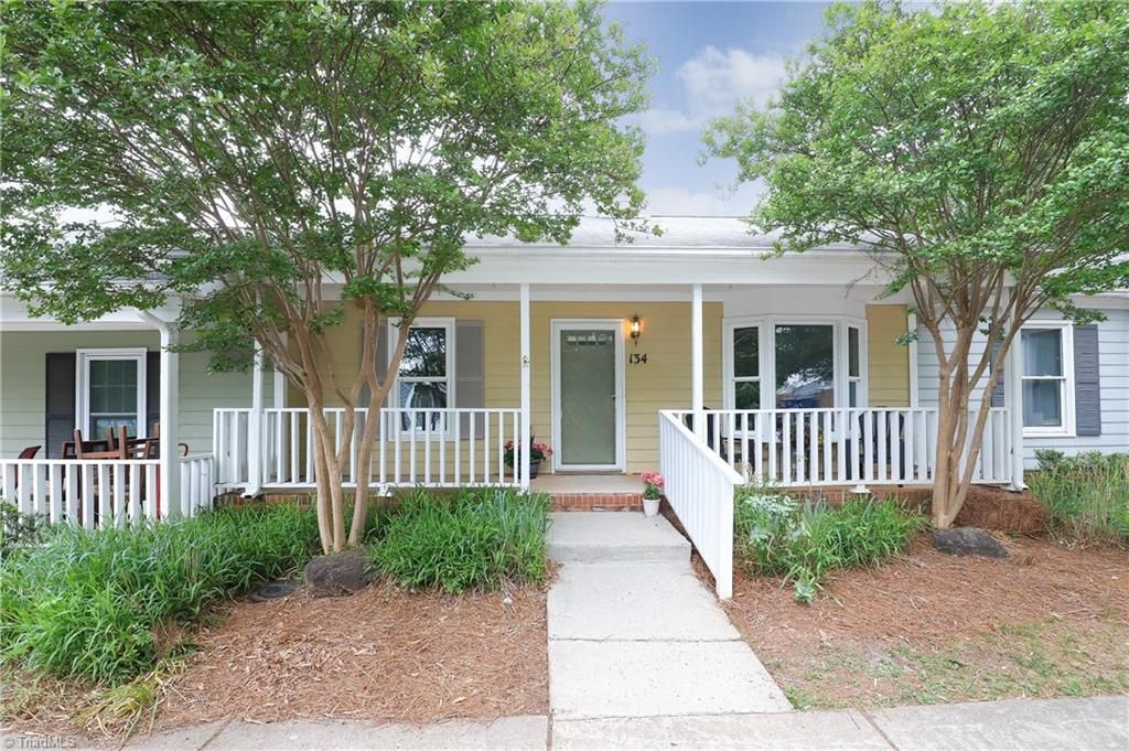Photo of 814 Guilford College Road #134, Greensboro, NC 27409 (MLS # 1218597)