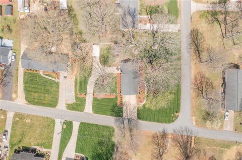 listing image 44