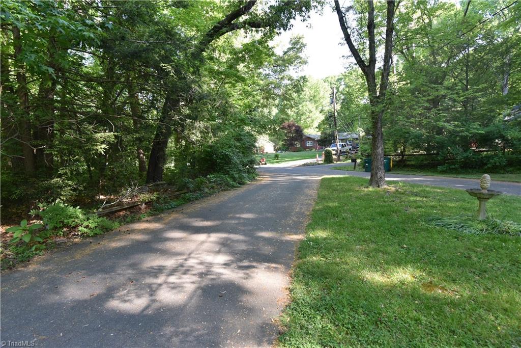 8212 Troxaway Court