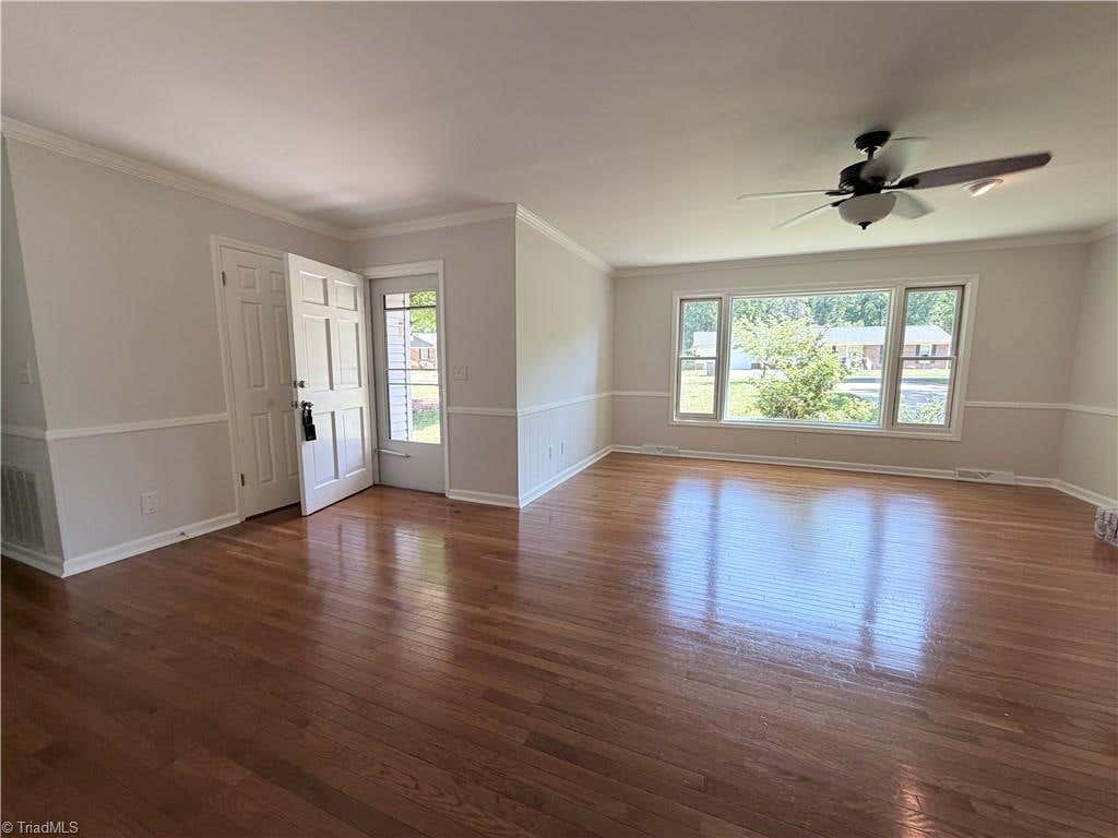 Photo of 222 Pleasantview Drive, King, NC 27021 (MLS # 1229034)