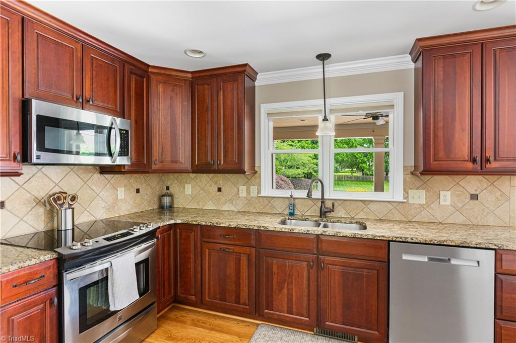 3928 Brandywine Street, High Point, North Carolina image 26