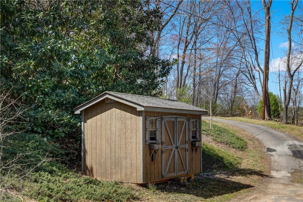 5299 Brittainywood Road, Kernersville, North Carolina image 11