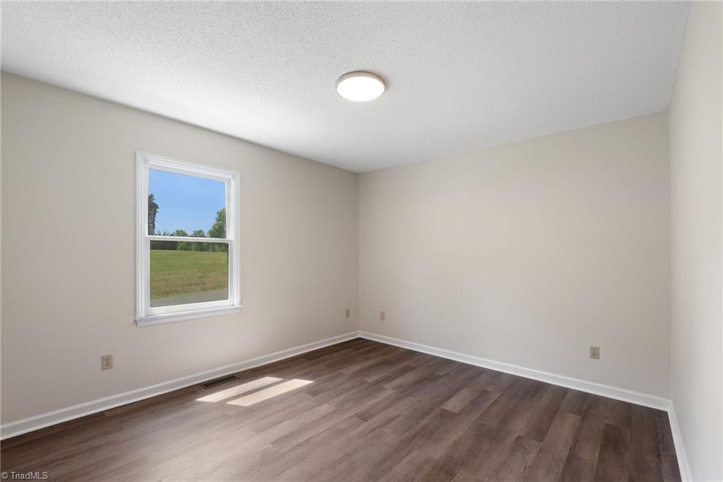 115 Davis Avenue, Clemmons, North Carolina image 16