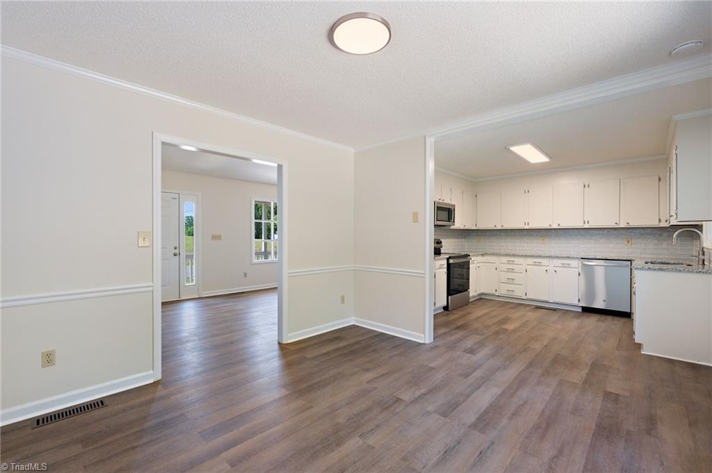 115 Davis Avenue, Clemmons, North Carolina image 7