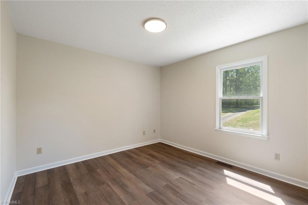 115 Davis Avenue, Clemmons, North Carolina image 18